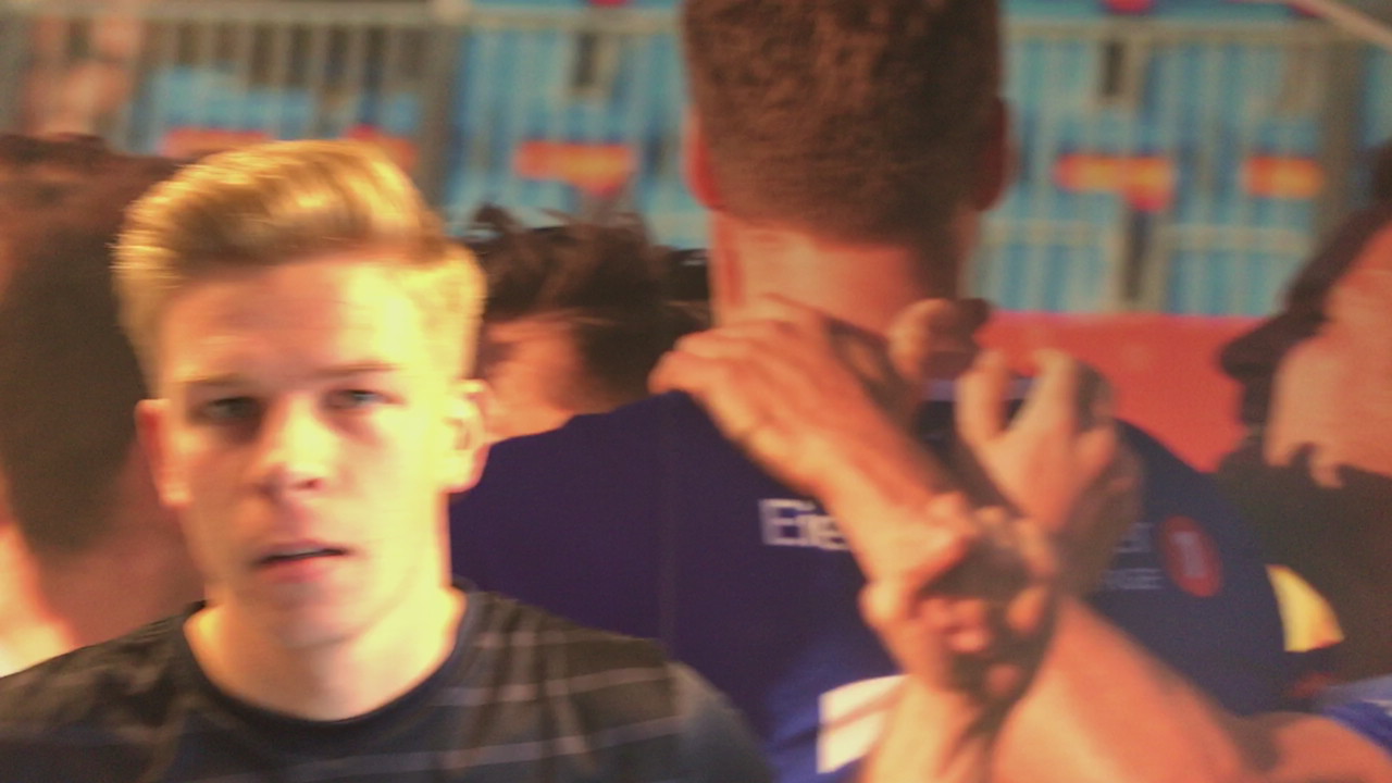 2347903A-D684-45AC-9054-EF50BEC5BF0D.MOV